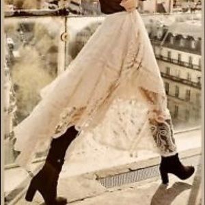 Rhiannon sample skirt. Rare ✨